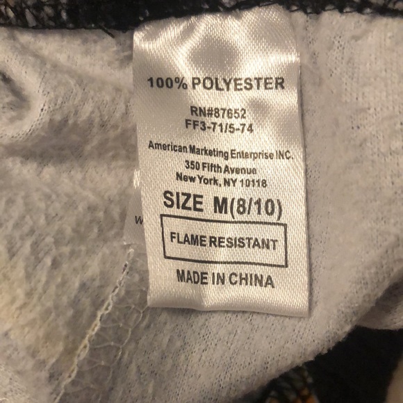 Grogu & Mandalorian PJ Set - Picture 5 of 5